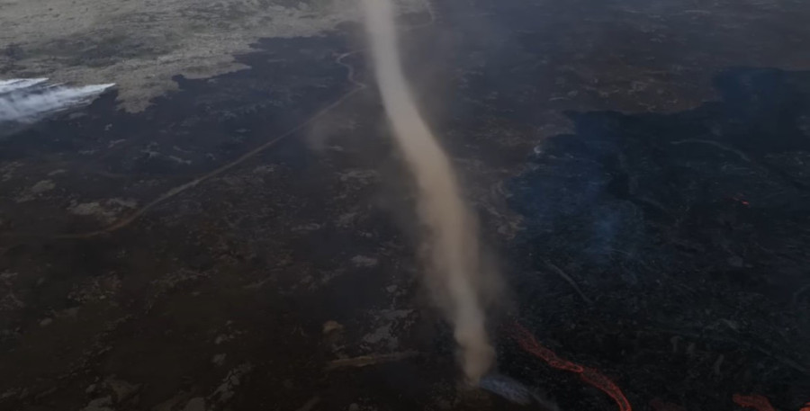 Iznad vulkana na Islandu se formirao tornado! Spektakularan prizor nad užarenom lavom (VIDEO)