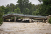 "Nasip je pukao i ljudi su rizikovali svoje živote": Od sledeće nedelje sanacija štete nakon nevremena na reci Muri u Sloveniji