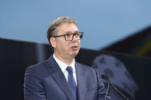 Vučić je ispunio sve što je obećao: Tajkunska Nova morala da prizna - Sjeničani vole predsednika Srbije! (VIDEO)