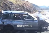 Težak udes u Albaniji, automobil srpskih tablica udario u bankinu! Povređeno petoro! Pojavio se i snimak (VIDEO)