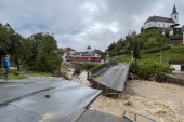 Šire se zarazne bolesti posle poplava u Sloveniji!