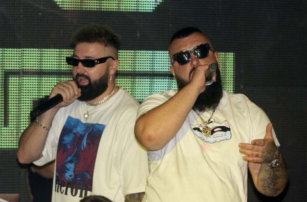 Pukla mu je lobanja i izgubio je svest: Pretučen mladić (19) na nastupu Džale i Bube