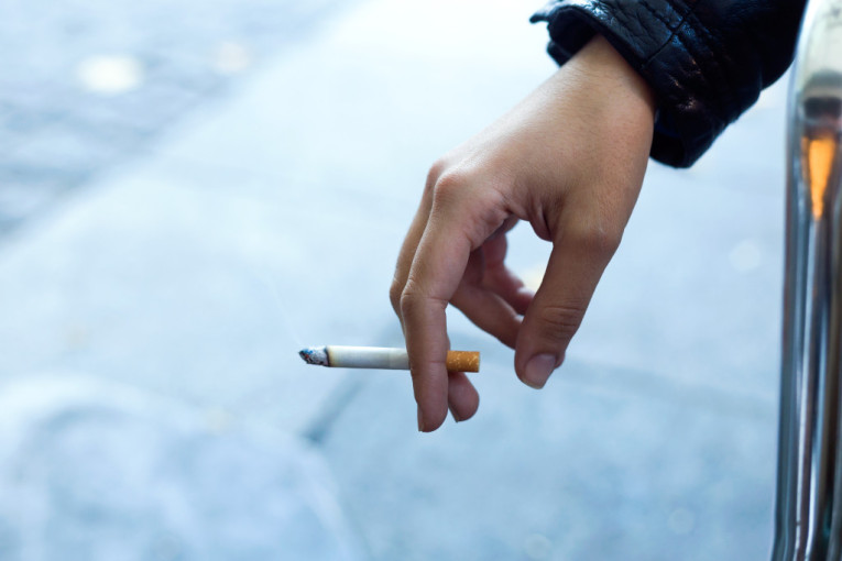Zakon o zabrani cigareta prošao prvo glasanje u parlamentu Britanije