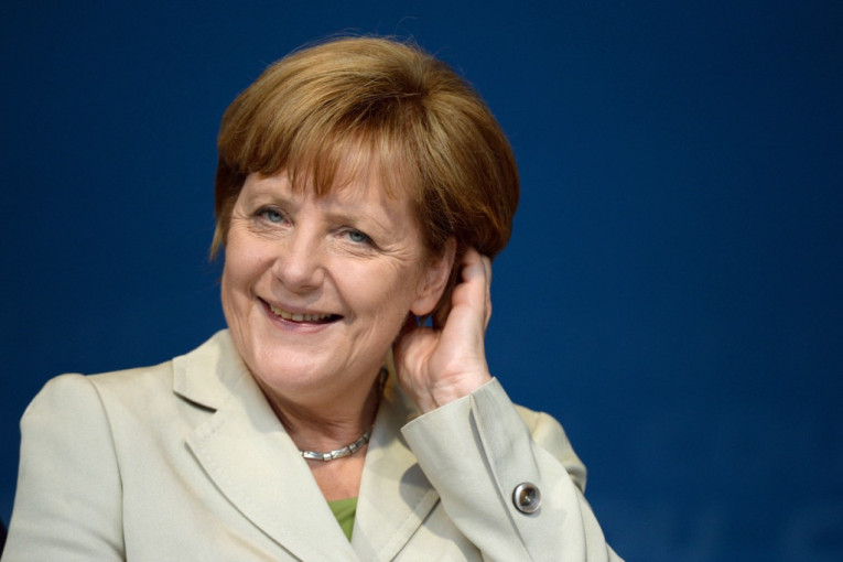 Nemačka potrošila 55.000 evra na frizuru i šminku Angele Merkel otkad je prestala da bude kancelarka