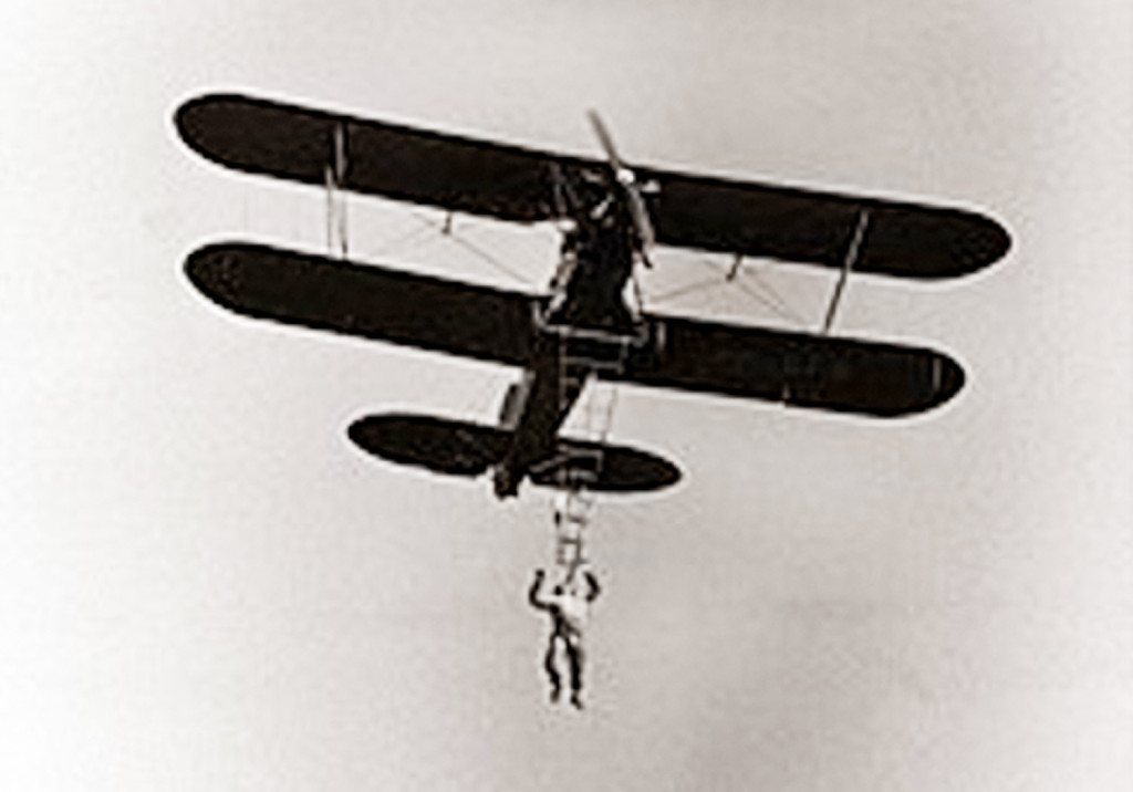 "Čelična" legenda Beograda: Dragoljub Aleksić, srpski Hudini, koji je snimio film "Nevinost bez zaštite"