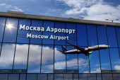 Drama na letu iz Beograda: Avion prinudno sleteo na moskovski aerodrom, aktivirao se senzor