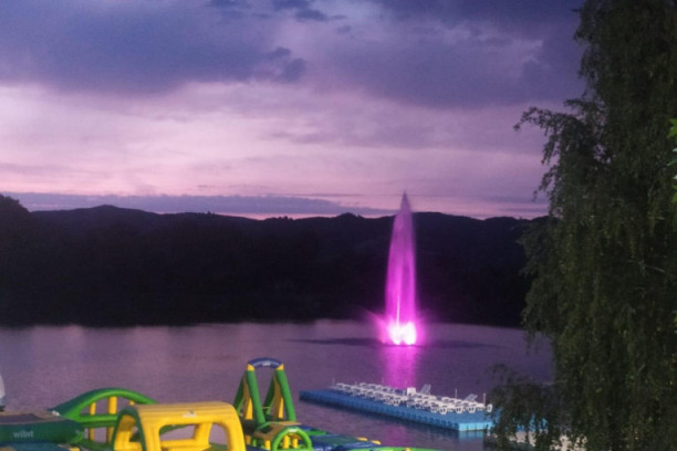 Rekordna turistička sezona u Velikom Gradištu: Biser srpskog turizma nastavlja da investira u velike projekte! (FOTO)