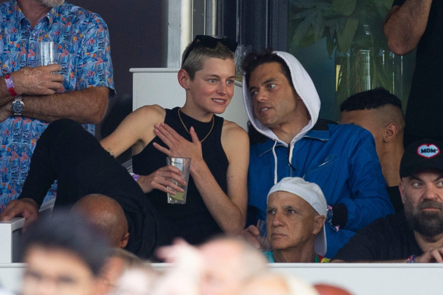 Rami Malek opet srećno zaljubljen? U jeku priča o raskidu s Lusi Bojnton, pažnju oskarovca totalno ukrala ova nebinarna osoba! (FOTO)