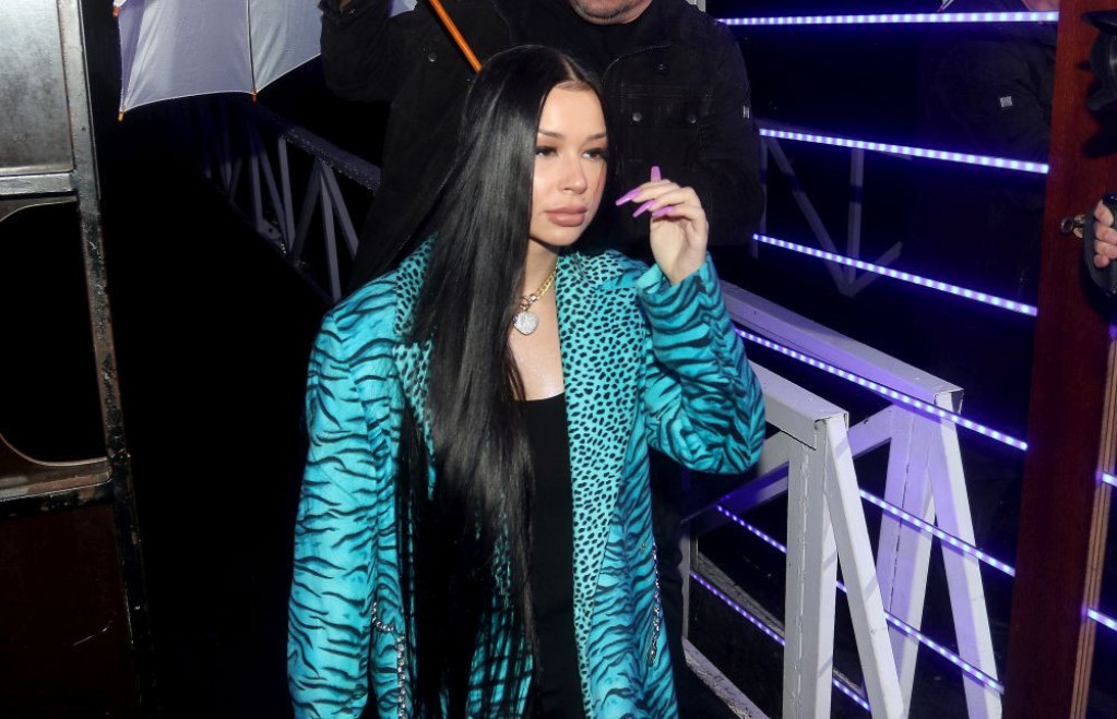 Kitić skinuo rampe s parkinga ispred vile od 550.000 evra! Evo i šta kažu pevačeve komšije