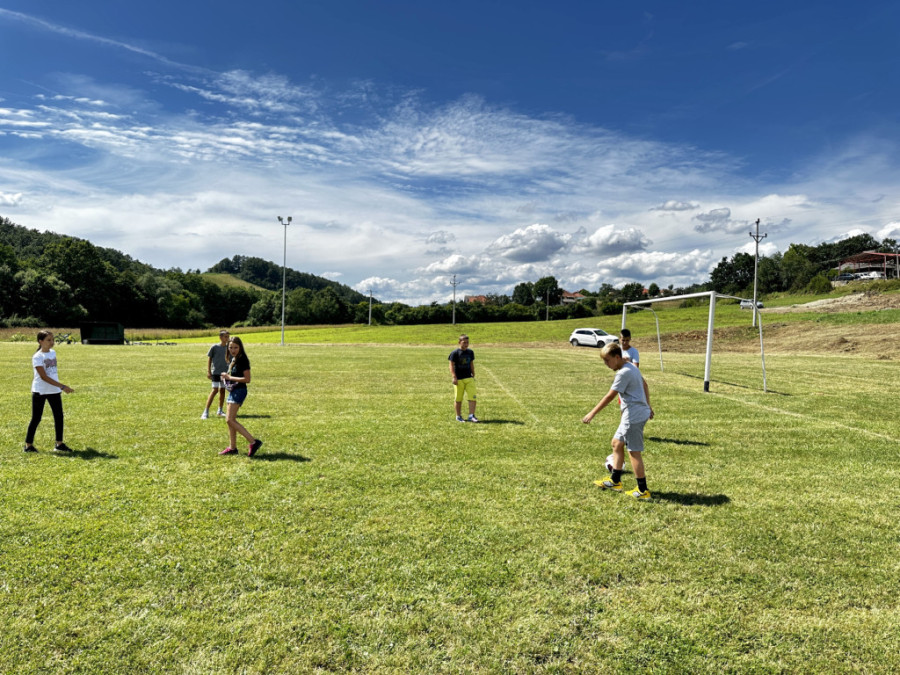 Ljudi ne mogu da veruju koliko se sve promenilo: Selo Pranjani preporođeno i to sve zbog violine! (FOTO)