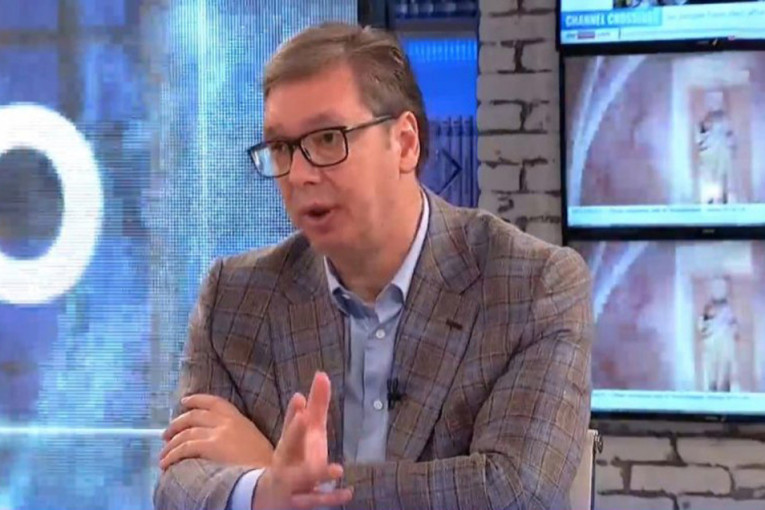 "Danas imamo 500.000 ljudi više zaposlenih nego 2012. godine, prosečna plata će preći 1.000 evra"