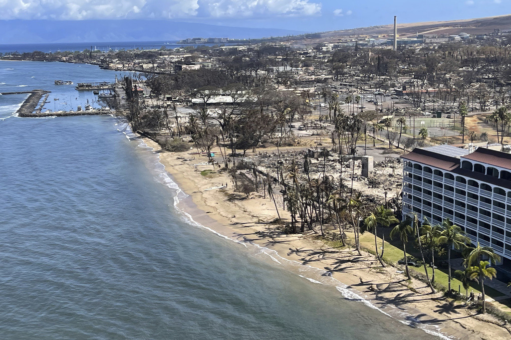 Turistički raj na Havajima je izgoreo do temelja: Da li su meštani uopšte bili upozoreni na katastrofu?