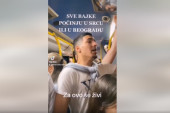 Ceo autobus peva sa njim: Snimak koji je raznežio sve Beograđane (VIDEO)