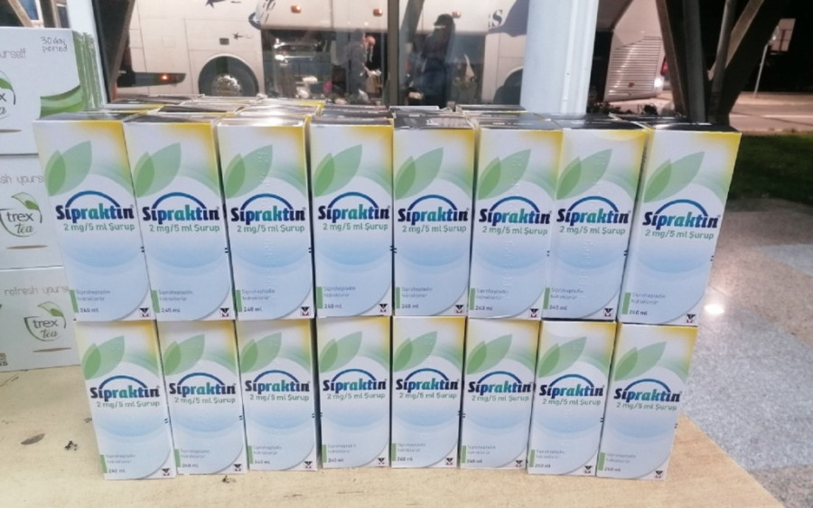 Carinici sprečili krijumčarenje skoro 1.000 kutija čaja za mršavljenje: Pokušali da ih prošvercuju iz Turske