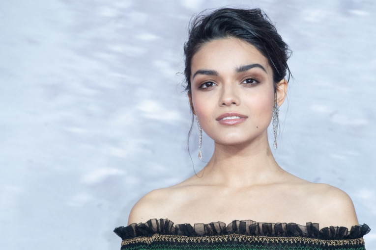 Nova Snežana je toliko problematična da Dizni ne zna šta će s njom: Rejčel Zegler van svake kontrole (FOTO/VIDEO)