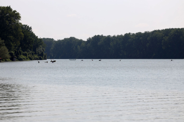 Horor! Pronađena tela supružnika u dvorištu