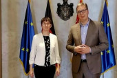 Predsednik Vučić sastao se sa ambasadorkom Konrad: Partnerstvo sa Nemačkom je od izuzetnog značaja i nastavićemo da ga jačamo