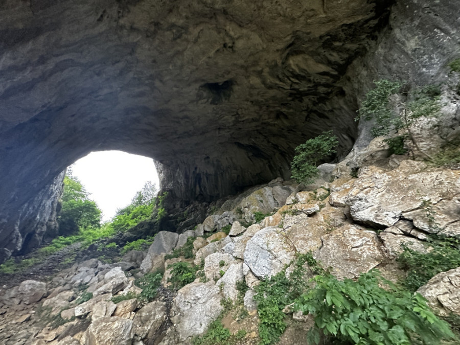Čudo prirode na 900 metara nadmorske visine: Prerast je jedan od najvećih kamenih mostova u Srbiji (FOTO)