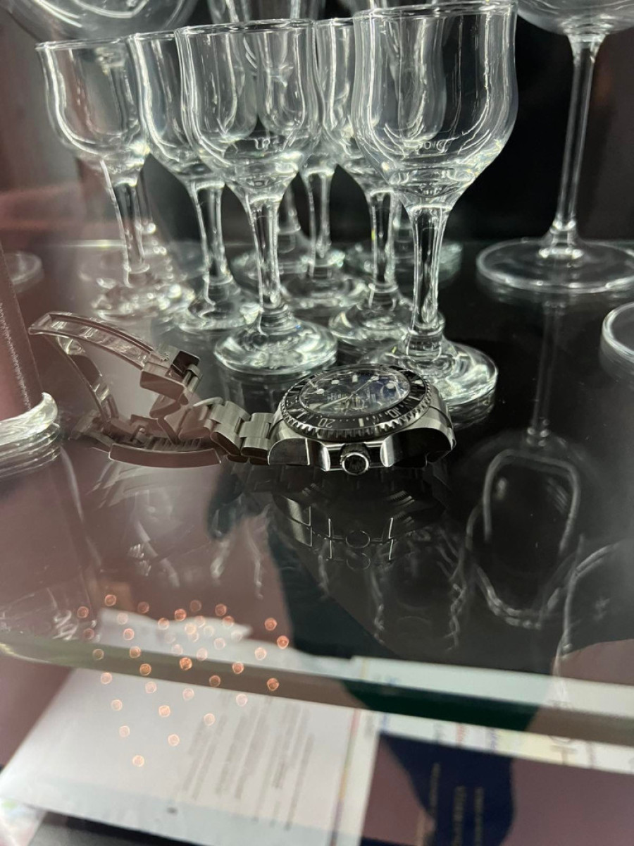 Otkriveno na koji način je uhapšena grupa ojadila državu: Novac ulagali u luksuzne nekretnine, automobile i skupe satove! (FOTO)