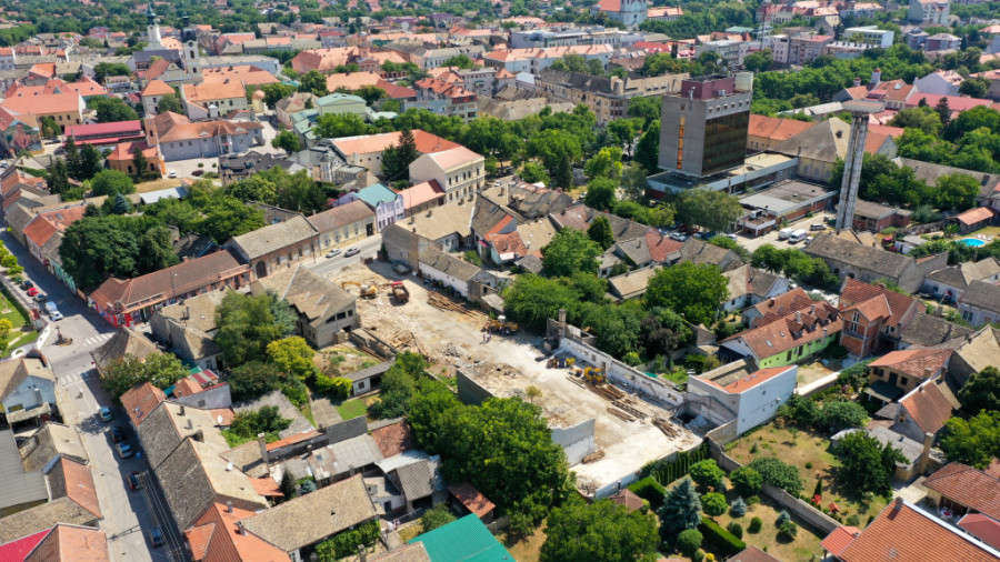 Napredak Sombora ne bi bio moguć bez građana, veliki projekti su pred nama! Antonio Ratković: Čast mi je što doprinosim razvoju grada