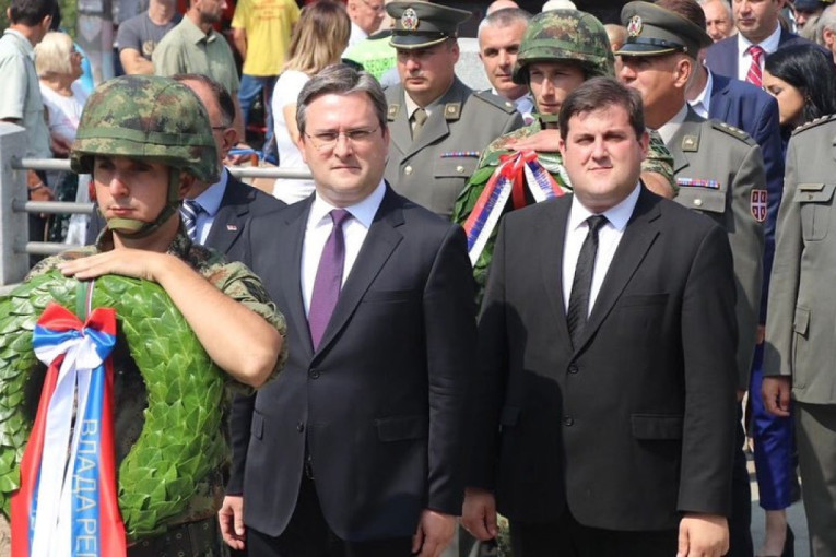 Ministar Selaković se potresnim rečima oprostio od stradalog Kovačevića: "Zbogom, dragi brate i pozdravi nam nebesku Srbiju!"