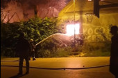 Požar u kući u Alibunaru: Vatrogasci gasili rasplamsalu buktinju (VIDEO)