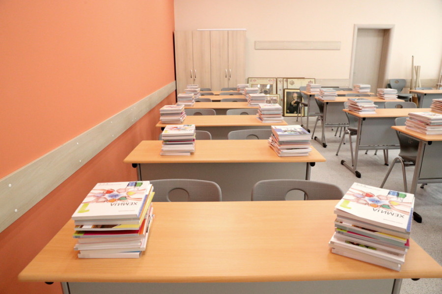 Podrška učenicima i roditeljima: Besplatni udžbenici za sve koji ispunjavaju uslove