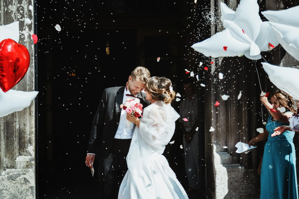 Troškovi venčanja papreni! Priprema i organizacija prosečne svadbe dostižu i 20.000 evra