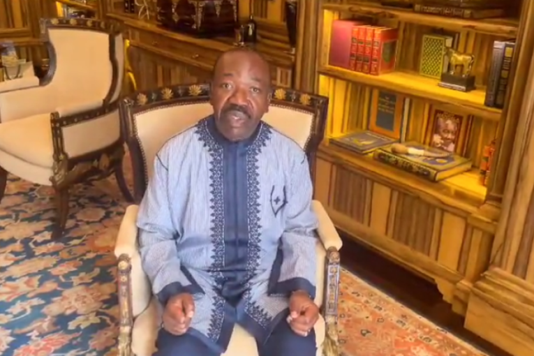 Predsednik Gabona se oglasio iz kućnog pritvora posle vojnog puča: Ne znam šta se dešava (VIDEO)