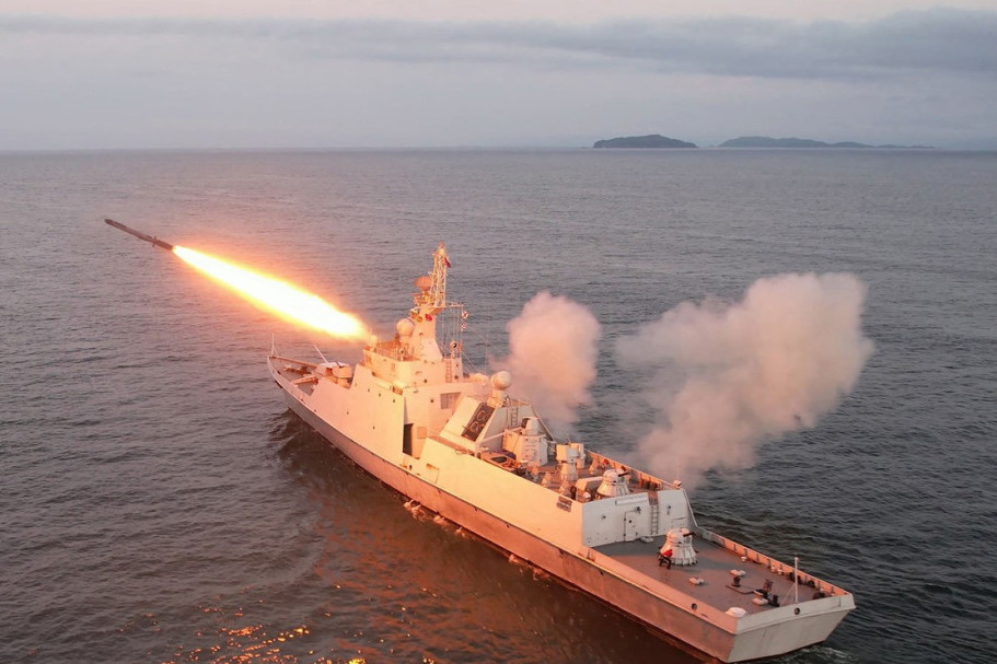Nova provokacija Kim Džong Una: Severa Koreja ispalila nekoliko krstarećih raketa, Južna Koreja u pripravnosti!
