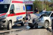 Saobraćajka na putu Požega - Kosjerić: Jedna osoba teže povređena, oba vozila smrskana (FOTO/VIDEO)