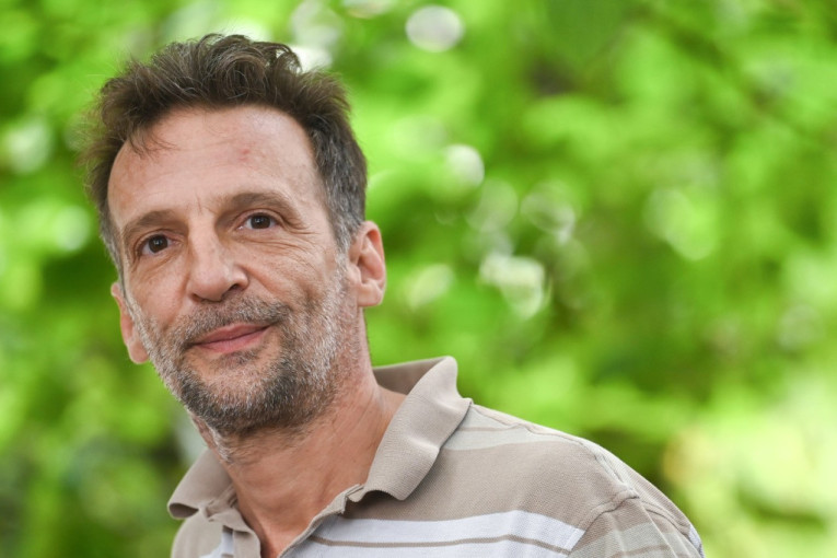 Metju Kasovic u komi nakon saobraćajne nesreće: Stanje poznatog glumca veoma zabrinjavajuće!