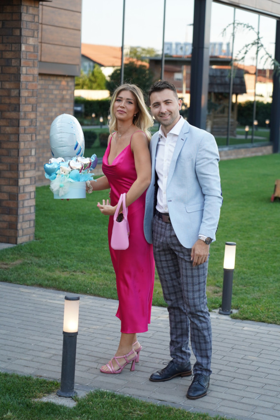 Pobednik "Zvezda Granda" dobio drugog sina: Otkrio ime bebe, ovako se obratio supruzi (FOTO)