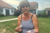 Umesto veštačkih trepavica, mi smo nosile broš na haljini: Slavica otkriva kako žene na selu dostojanstveno stare bez silnih korekcija