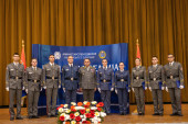 Kadetima Vojne akademije svečano uručene diplome i nagrade:  "Uspešno ste završili Akademiju i time ste otvorili sebi put u oficirski poziv"