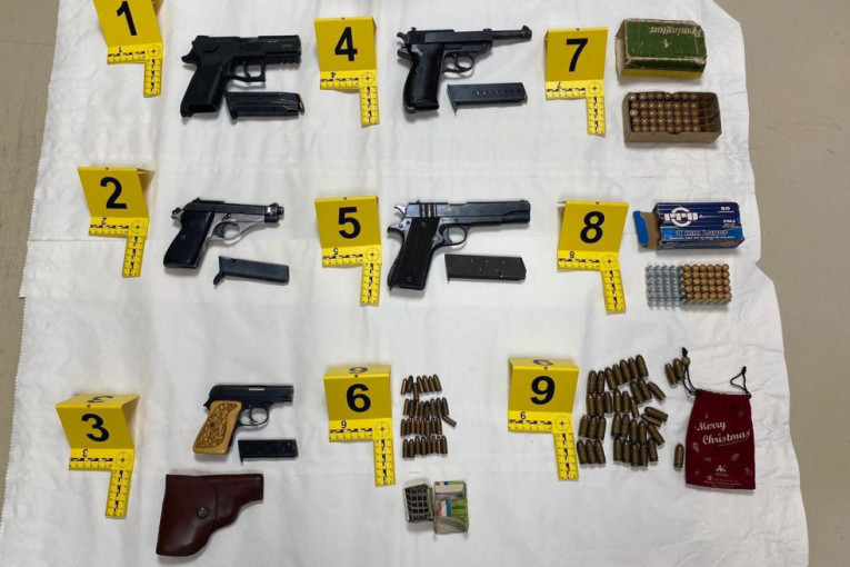 Magnumi, "tetejci", puške: Isplivao šokantan spisak oružja odnetog iz depoa suda u Podgorici (FOTO)
