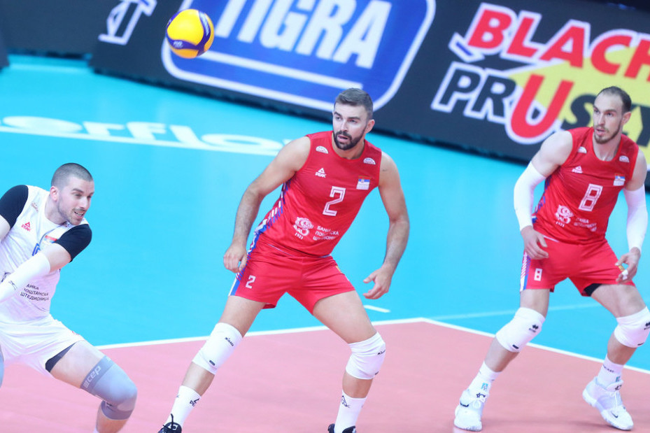 Srpski odbojkaši nemoćni! Poljaci silni protiv Orlova na otvaranju "Memorijala Vagner"!