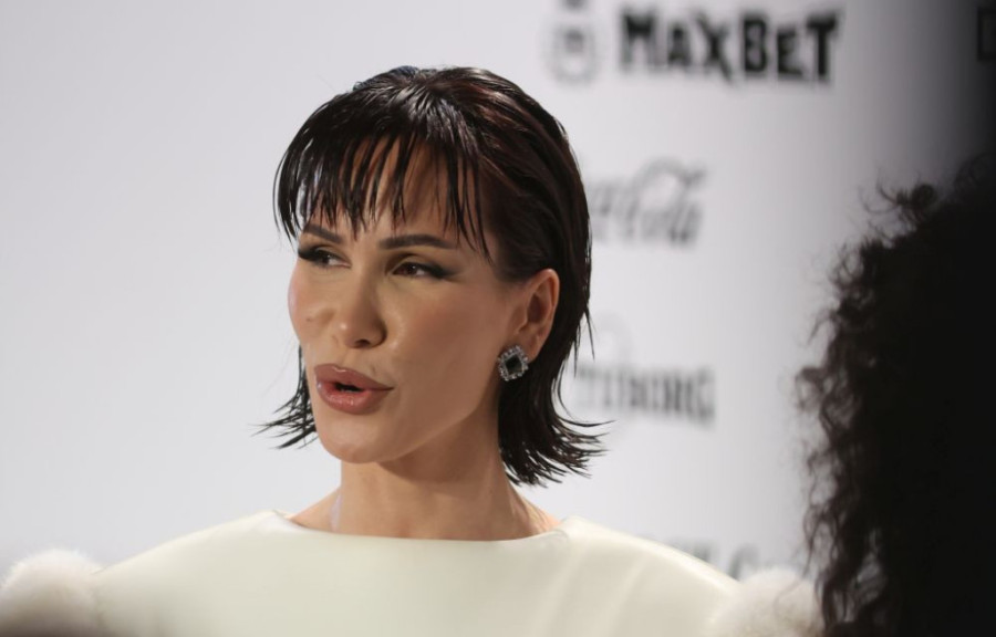 Divne priče sa burekom! Nikolija otkrila svoje "zabranjeno zadovoljstvo", pred Vesnu nije smela sa njim!