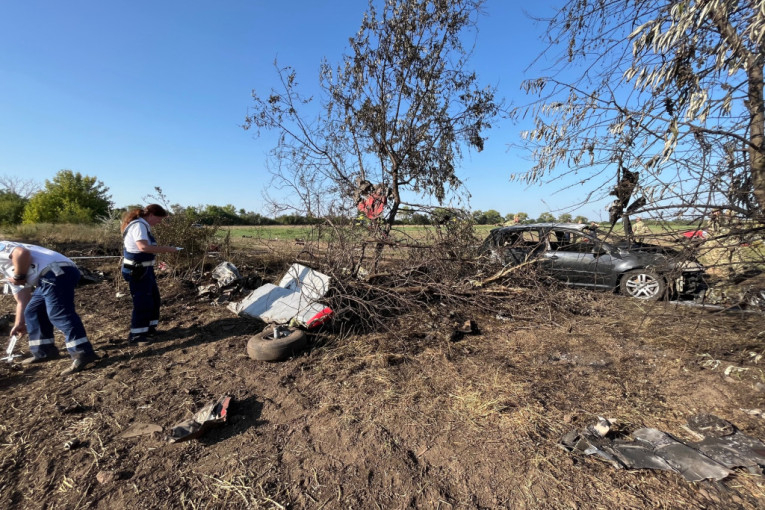 Pao avion u Mađarskoj! Poginuli otac i sin, među teško povređenima i devojčica