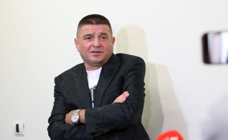 "Sve ću obelodaniti!" Naš pevač priprema pravu bombu, pa otkrio sočne detalje o kolegama s estrade