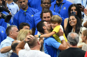 Novakovog sina krstio bivši fudbaler! Bio je u glavnoj ulozi na venčanju, pa i sada! (FOTO)