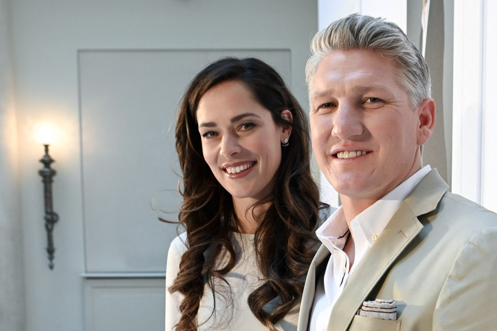 "Živim u kući od stiropora, muž me je oterao!" Pevačica progovorila o svojoj teškoj sudbini!