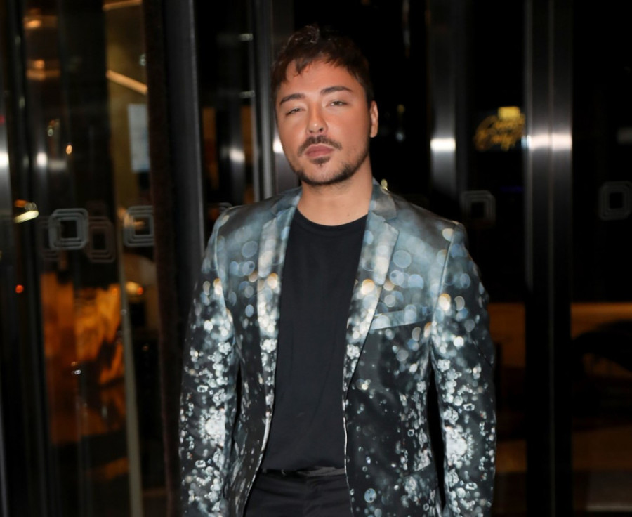 „Ni Milan neće duet sa mnom!" Rada Manojlović kuje hit poslovne planove, a evo ko joj za to vreme čuva pare!