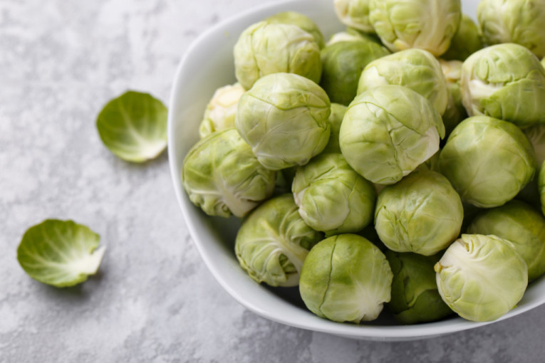 Zdravlje na usta ulazi: Jedite ovo povrće i rešite se povišenog holesterola