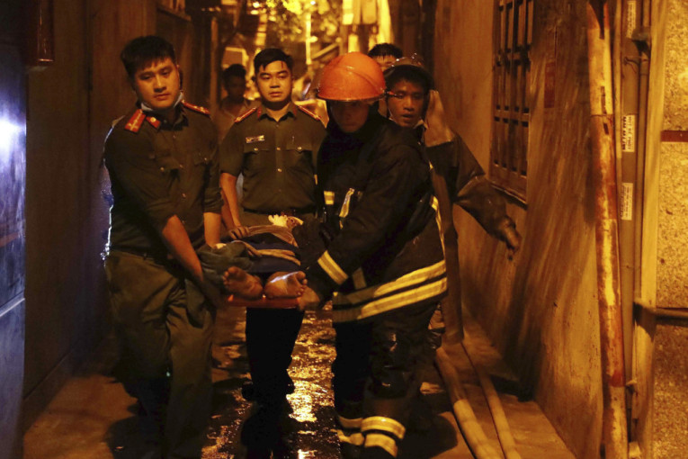 Horor u Vijetnamu: Požar u stambenoj zgradi, broj žrtava porastao na 56 (VIDEO)