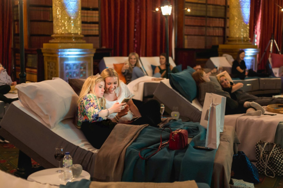 Da li ste nekada prespavali u biblioteci? Pogledajte kako to izgleda (FOTO)