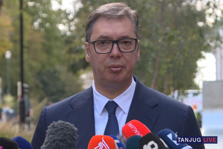 Vučić se obratio iz Brisela: Kurti je odbio sve, i danas su provocirali na KiM pa povukli ljude