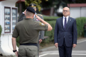 Ministar Vučević razrešio dileme: Ovo je istina oko obaveznog vojnog roka