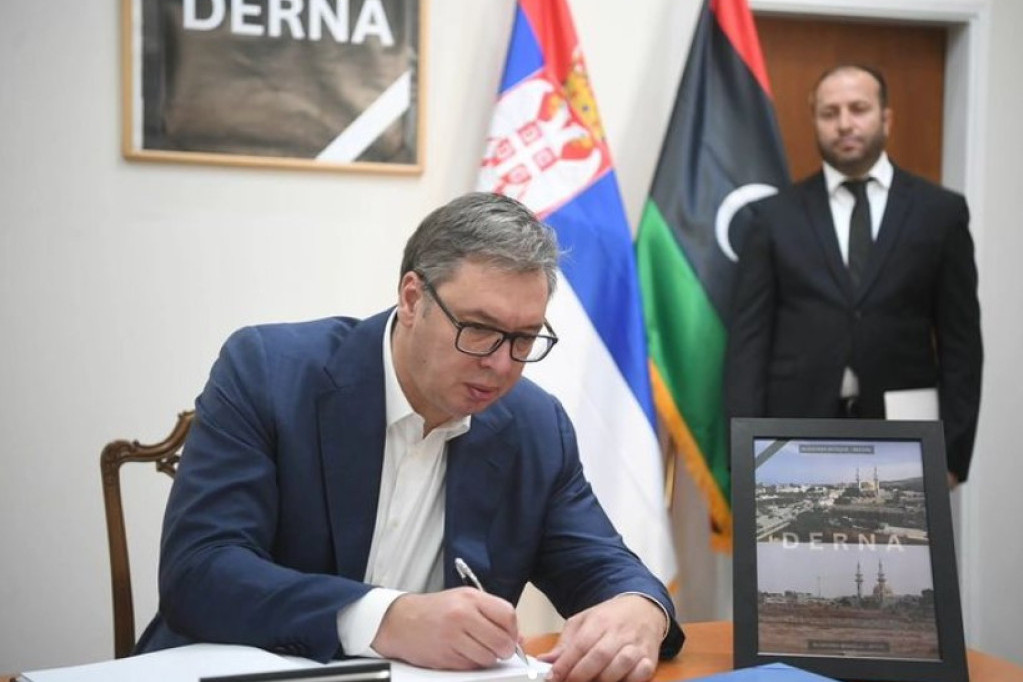 "Srbija saoseća sa tugom i bolom": Predsednik Vučić uputio saučešće libijskom narodu (FOTO)
