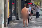 Beograđani u šoku: Muškarac potpuno nag šetao prestonicom - bizarnije ne može! (FOTO)